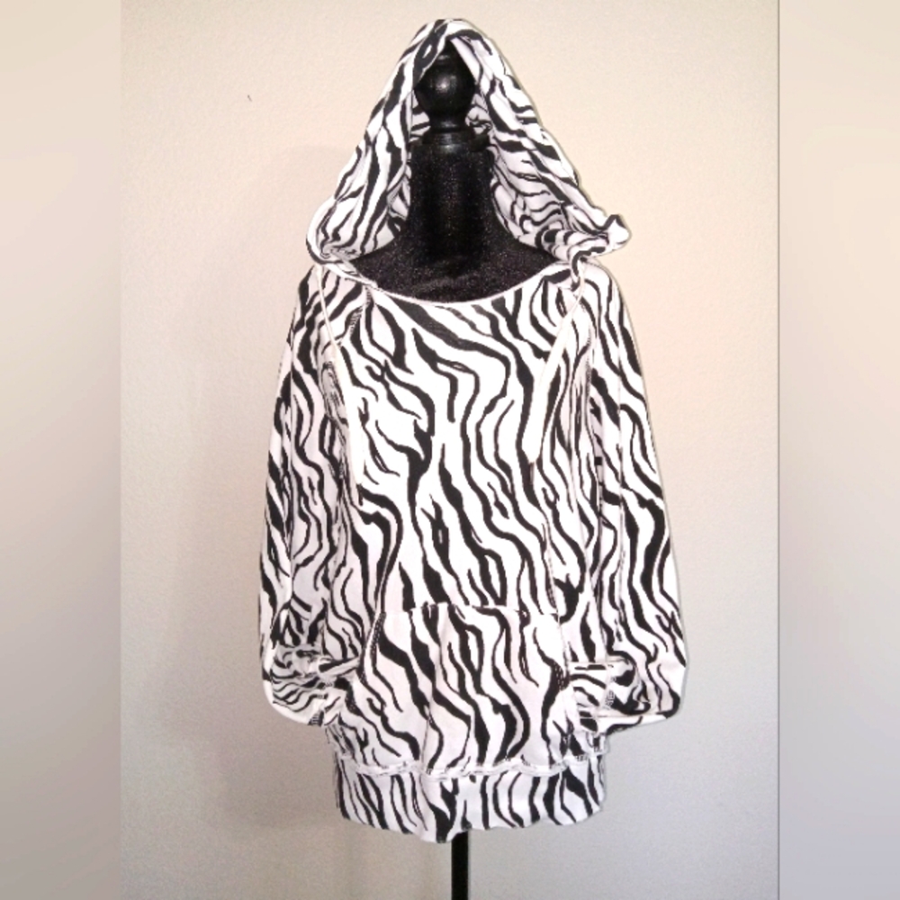 n:PHILANTHROPY Zebra Tiger Print Hoodie Sweatshirt with Kangaroo Pocket
